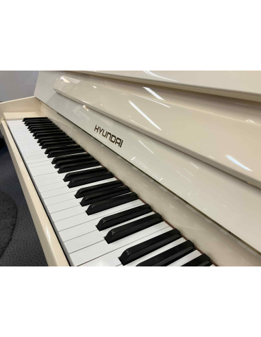 Piano d'occasion petit prix Hyundai blanc laqué - Prévalet