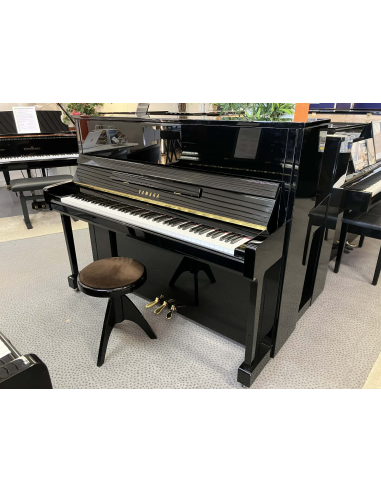 Beau Piano Yamaha B3 noir laqué d'occasion récente - Prévalet Musique