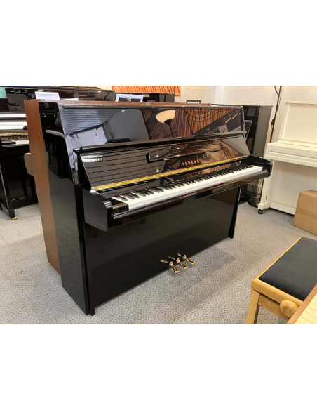 Piano droit d'occasion YAMAHA P116 noir laqué - Prévalet Musique